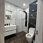 Royalton Daire *